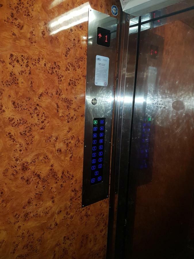 Vegas Zuglo Budapest Bagian luar foto